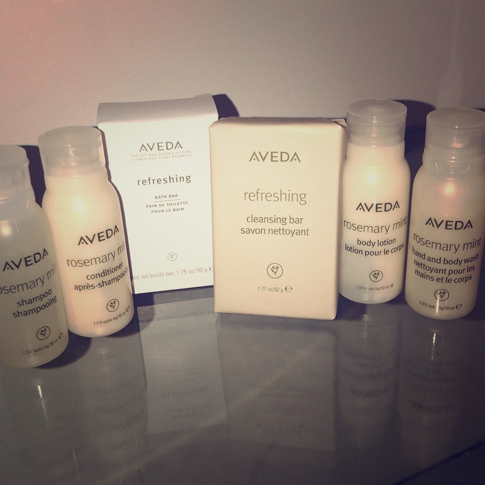 AVEDA Travel Pack